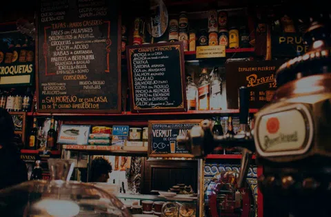 Madrid's vermouth hour — la hora del vermut