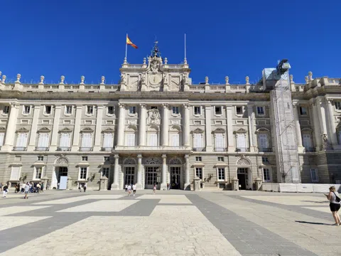 Madrid Río: A Day From the Palace to Matadero