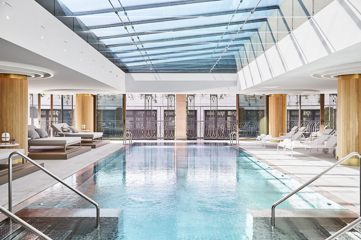 Four Seasons Hotel Madrid — photo 3