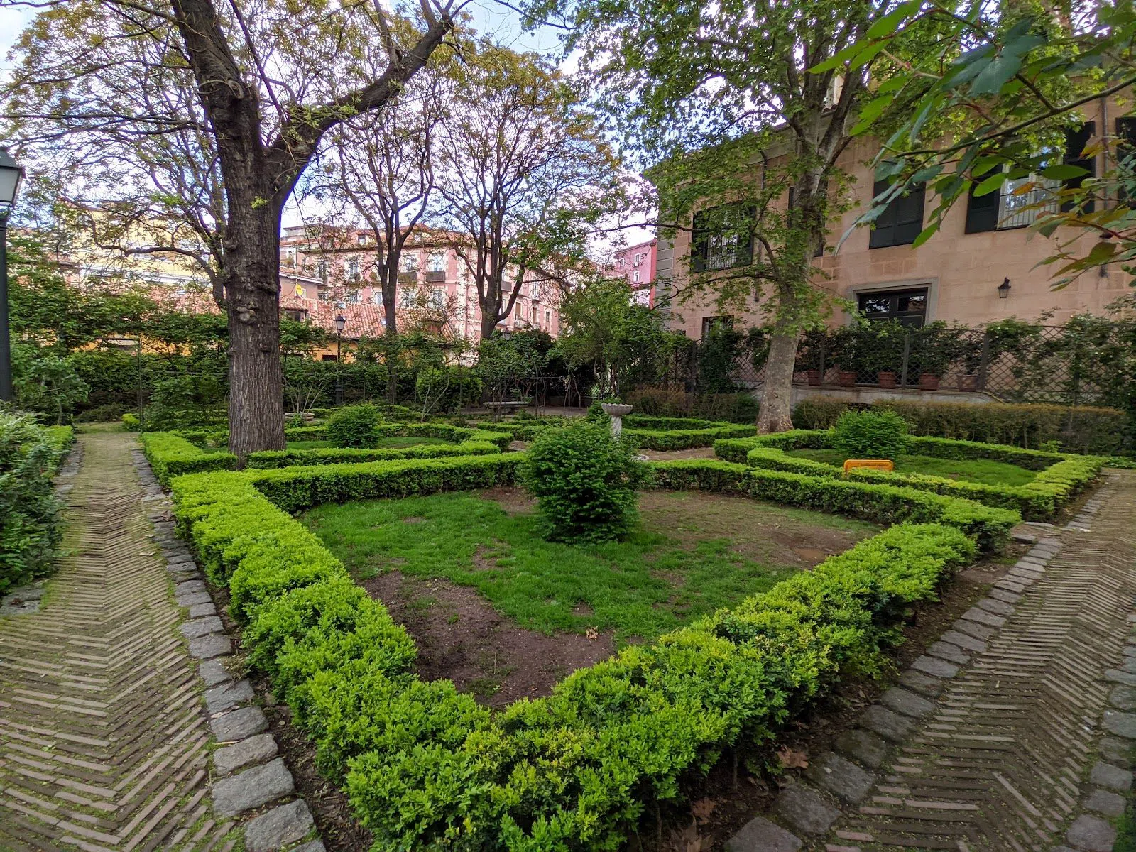 Jardín del Príncipe de Anglona, Madrid